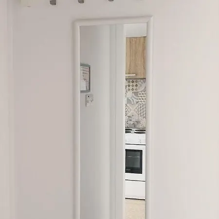 Cozy Getaway In Nicosie