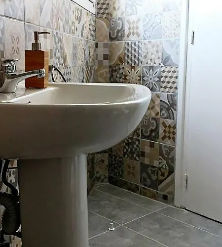 Cozy Getaway In Nicosia